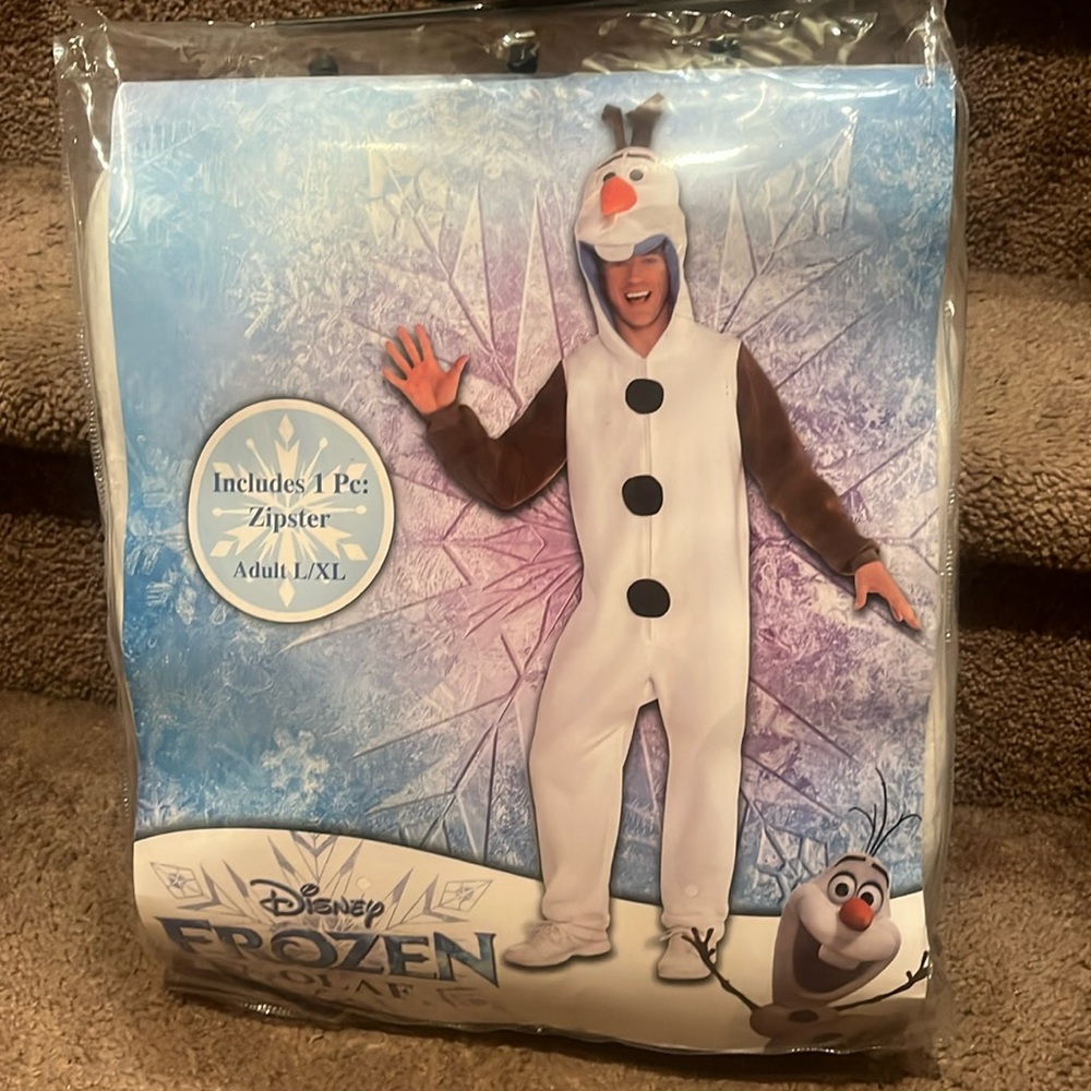 Adult Olaf onesie costume
